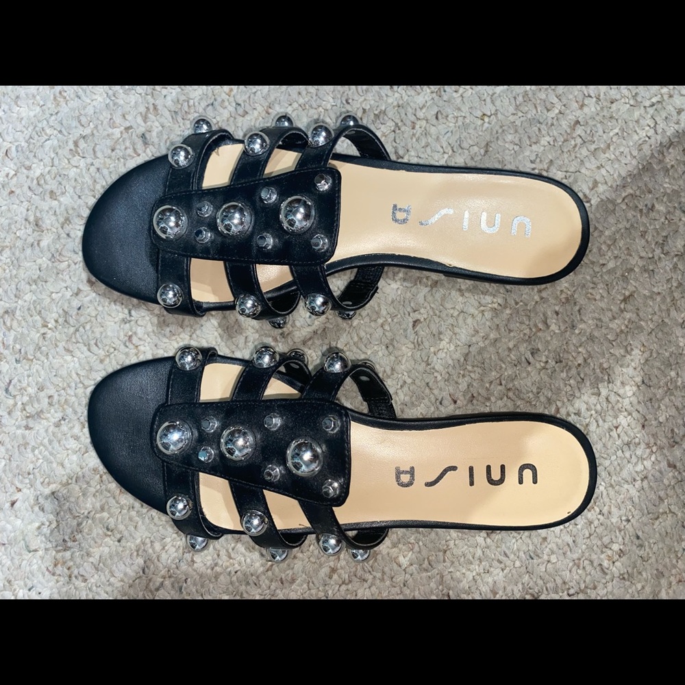 Black sandals